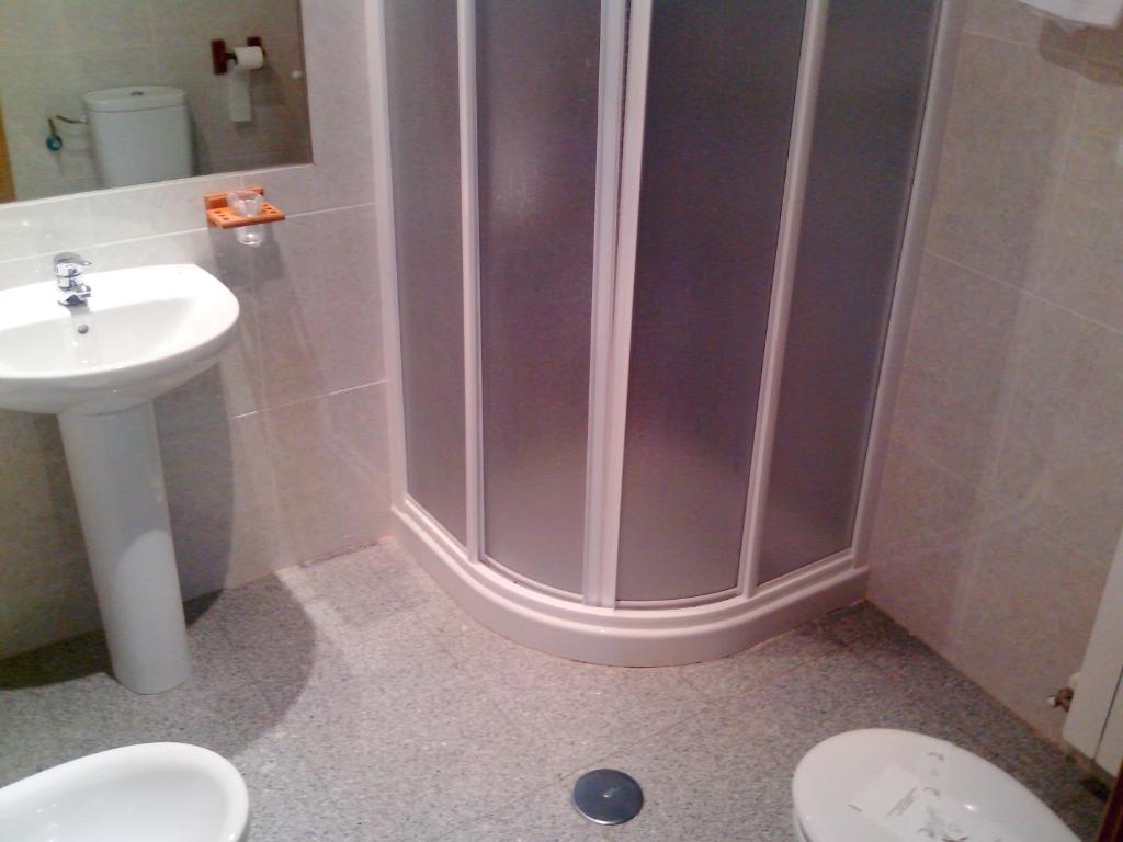 Hotel Rc Ramon Y Cajal Κουένκα Δωμάτιο φωτογραφία