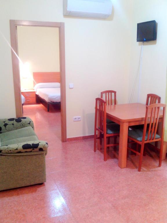 Hotel Rc Ramon Y Cajal Κουένκα Δωμάτιο φωτογραφία